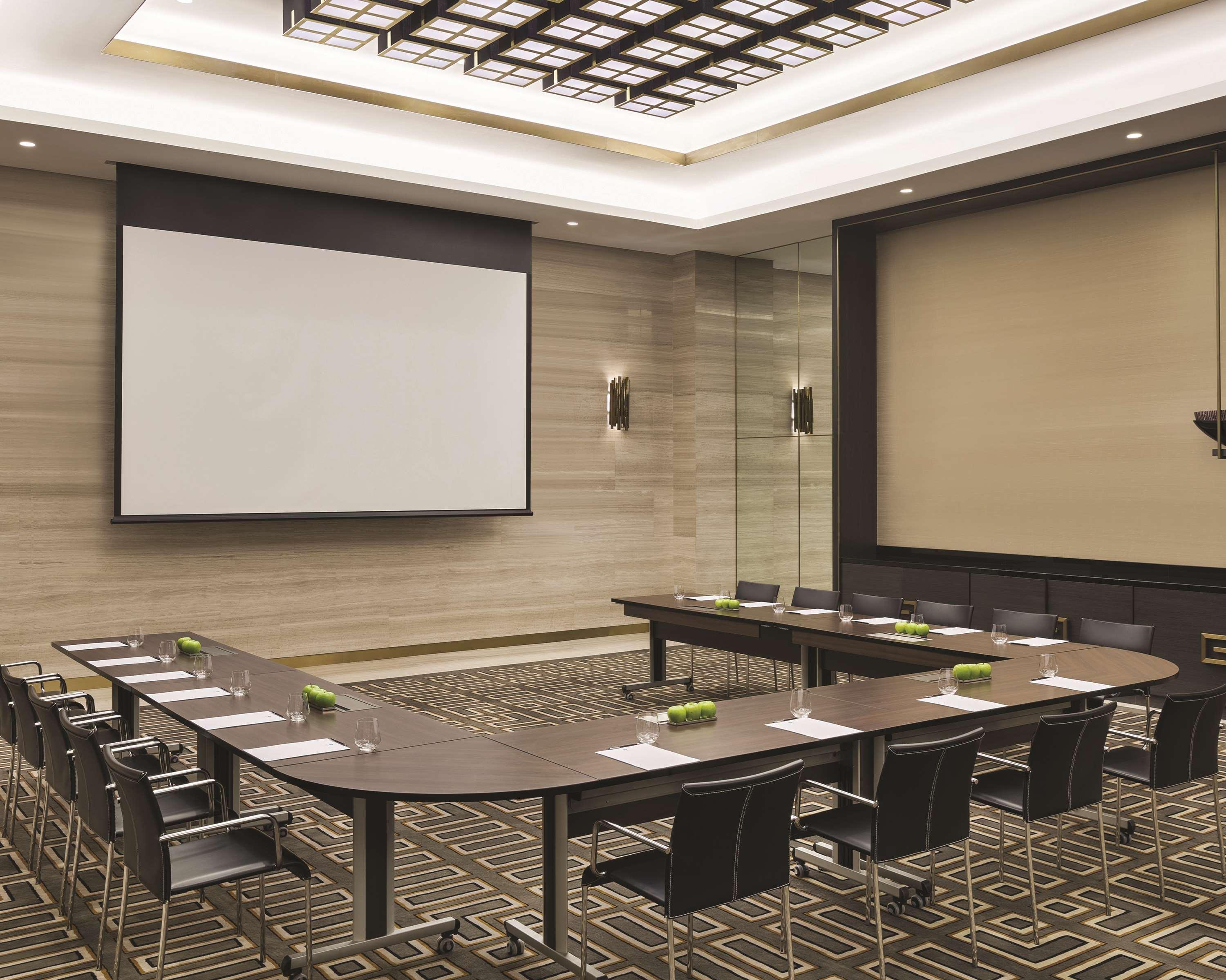 Hyatt Regency Al Kout Mall Kuvait Kültér fotó Meeting room